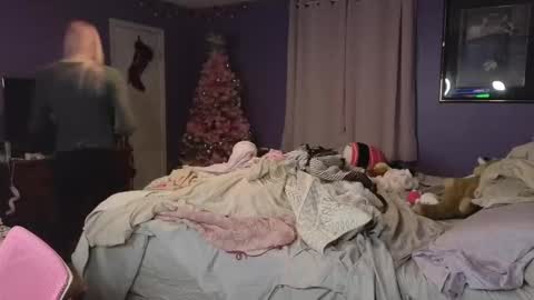 Addibabeee online show from February 22, 2025, 1:55 am