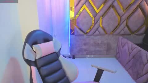 addy__02 online show from January 12, 2026, 12:38 am