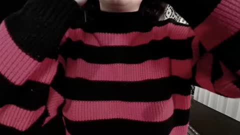 Ade  online show from October 23, 2025, 7:56 pm