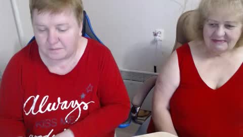 AdelAndSofia online show from December 1, 2025, 3:50 pm