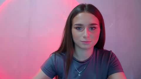 Snapshot of adele_amore chatting on March 12, 2025, 9:23 am Adele Amore online show from March 12, 2025, 9:23 am