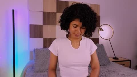 Andrea online show from November 8, 2025, 11:21 am