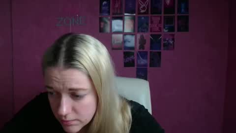 Snapshot of adele_missu chatting on November 16, 2025, 12:22 pm Adele online show from November 16, 2025, 12:22 pm