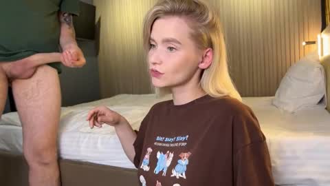 Snapshot of adele_nick2202 chatting on November 10, 2025, 12:15 pm Adele Nick online show from November 10, 2025, 12:15 pm