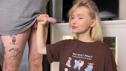 Snapshot of adele_nick2202 chatting on November 29, 2025, 9:45 am Adele Nick online show from November 29, 2025, 9:45 am