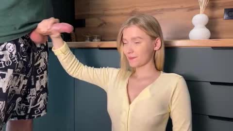 Adele Nick online show from February 15, 2026, 7:51 am