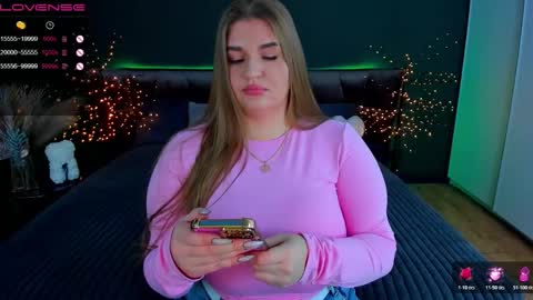 Your Adele online show from November 14, 2025, 1:04 am