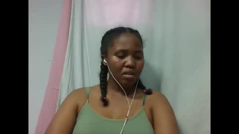 Snapshot of adelealy chatting on November 1, 2025, 6:59 am adelealy online show from November 1, 2025, 6:59 am