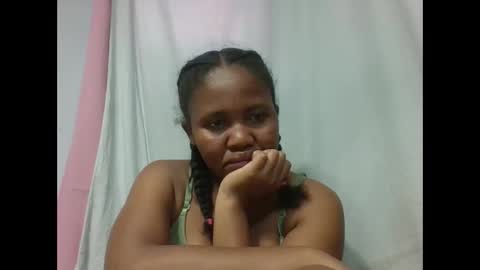 Snapshot of adelealy chatting on November 2, 2025, 7:11 am adelealy online show from November 2, 2025, 7:11 am