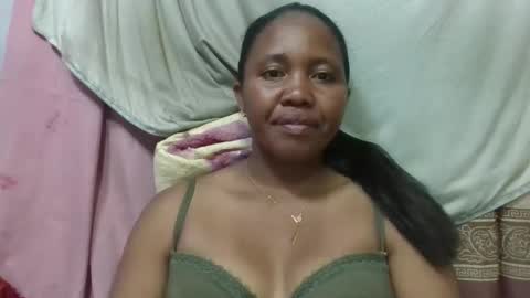 Snapshot of adelealy chatting on April 25, 2026, 2:58 am adelealy online show from April 25, 2026, 2:58 am
