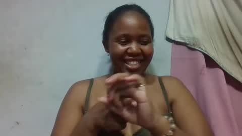 Snapshot of adelealy chatting on May 3, 2026, 3:18 pm adelealy online show from May 3, 2026, 3:18 pm