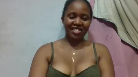 Snapshot of adelealy chatting on May 4, 2026, 3:30 pm adelealy online show from May 4, 2026, 3:30 pm