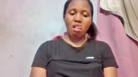 Snapshot of adelealy chatting on May 11, 2026, 4:15 pm adelealy online show from May 11, 2026, 4:15 pm