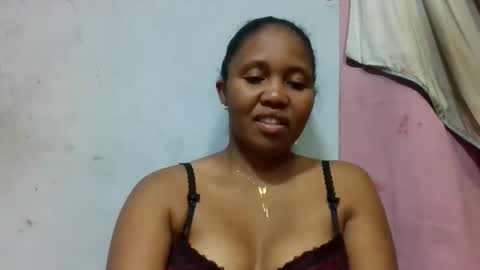 Snapshot of adelealy chatting on May 15, 2026, 8:54 am adelealy online show from May 15, 2026, 8:54 am