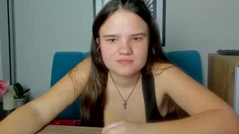 Snapshot of adelecruzz chatting on March 23, 2026, 1:15 pm adelecruzz online show from March 23, 2026, 1:15 pm