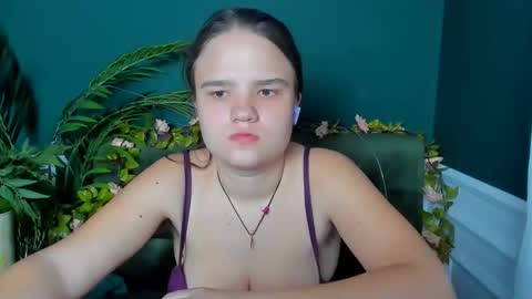 Snapshot of adelecruzz chatting on March 29, 2026, 12:05 pm adelecruzz online show from March 29, 2026, 12:05 pm