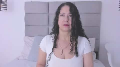 Adele Smithh online show from February 20, 2026, 11:54 am