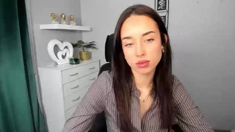 Adele online show from February 18, 2026, 6:53 am