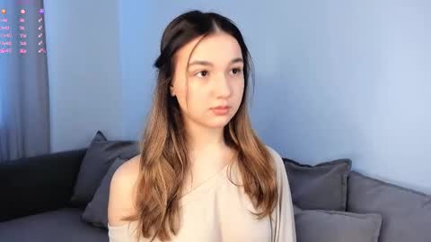 adelexx_zll online show from February 19, 2026, 4:08 am