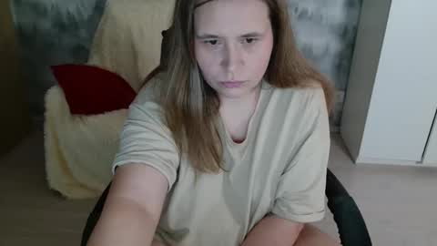 adelinalawson online show from March 29, 2026, 11:43 am