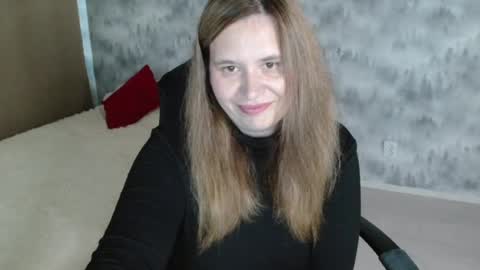 Snapshot of adelinalawson chatting on July 11, 2026, 9:45 am adelinalawson online show from July 11, 2026, 9:45 am