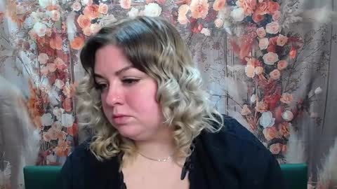 Snapshot of adelinamaster chatting on April 14, 2026, 5:41 pm AdelinaMaster online show from April 14, 2026, 5:41 pm