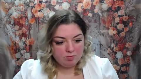 Snapshot of adelinamaster chatting on April 16, 2026, 5:25 pm AdelinaMaster online show from April 16, 2026, 5:25 pm