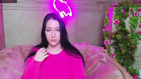 Snapshot of adell_berry chatting on December 22, 2024, 5:23 am Adel online show from December 22, 2024, 5:23 am