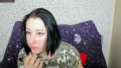 Snapshot of adell_berry chatting on February 7, 2025, 6:24 am Adel online show from February 7, 2025, 6:24 am