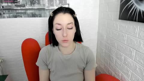 Snapshot of adell_berry chatting on February 23, 2025, 1:57 am Adel online show from February 23, 2025, 1:57 am