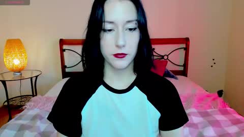 Snapshot of adell_berry chatting on September 19, 2025, 2:46 am Adel online show from September 19, 2025, 2:46 am