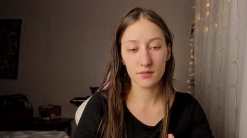 Adell online show from January 5, 2025, 10:29 pm