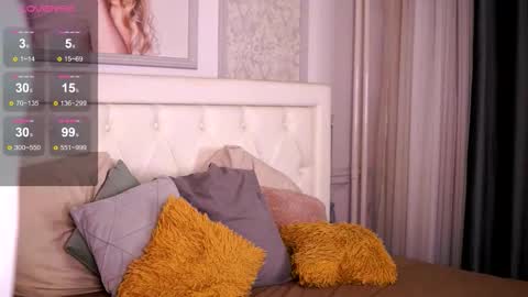 Adelyn online show from October 7, 2025, 7:49 am