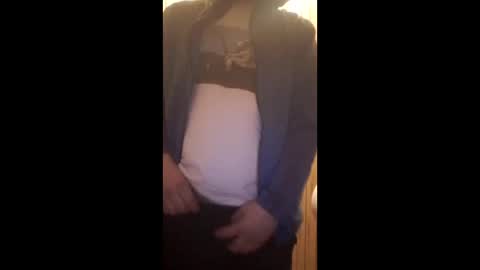 adi39gdansk online show from April 3, 2026, 7:23 pm