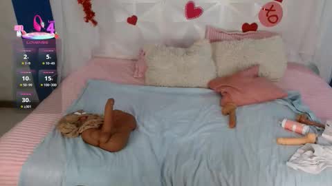 adisson_petite1 online show from February 16, 2026, 5:42 pm