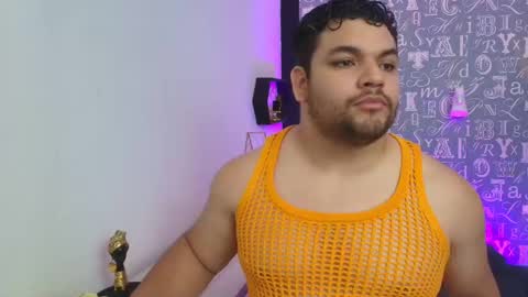 ADONIS online show from October 8, 2025, 8:28 pm