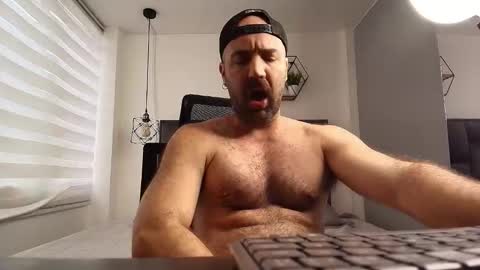 Juan online show from October 23, 2025, 8:29 pm