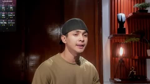 Snapshot of adonis_dlh chatting on December 6, 2024, 3:30 am Adonis online show from December 6, 2024, 3:30 am