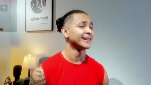 Snapshot of adonis_dlh chatting on January 16, 2025, 2:09 am Adonis online show from January 16, 2025, 2:09 am