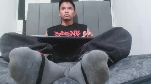 adonis_latin_19 online show from April 29, 2026, 7:53 pm