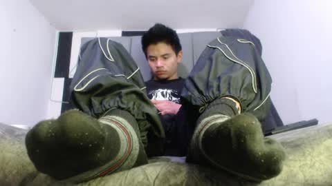 Snapshot of adonis_latin_19 chatting on May 21, 2026, 3:24 am adonis_latin_19 online show from May 21, 2026, 3:24 am