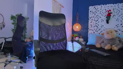 Snapshot of adonis_wb chatting on November 19, 2025, 9:26 pm adonis_wb online show from November 19, 2025, 9:26 pm