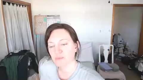 adorable22 online show from November 23, 2025, 5:57 pm