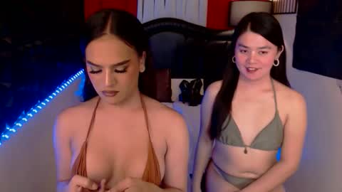 Snapshot of adorable_andrea chatting on November 5, 2025, 7:25 pm adorable_andrea online show from November 5, 2025, 7:25 pm