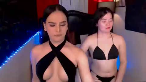 Snapshot of adorable_andrea chatting on November 7, 2025, 9:31 am adorable_andrea online show from November 7, 2025, 9:31 am