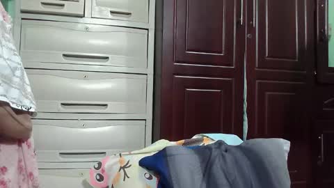 annelovesu online show from April 11, 2026, 1:48 pm