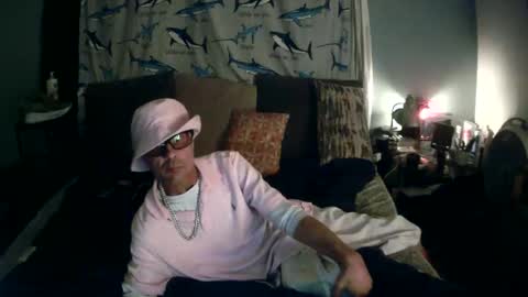 Snapshot of adownsouthlover1 chatting on March 1, 2026, 4:14 am adownsouthlover1 online show from March 1, 2026, 4:14 am