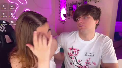 adrean_sofi online show from November 25, 2025, 3:12 pm