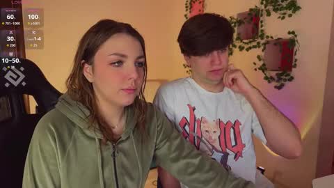 Snapshot of adrean_sofi chatting on February 8, 2026, 9:13 am adrean_sofi online show from February 8, 2026, 9:13 am