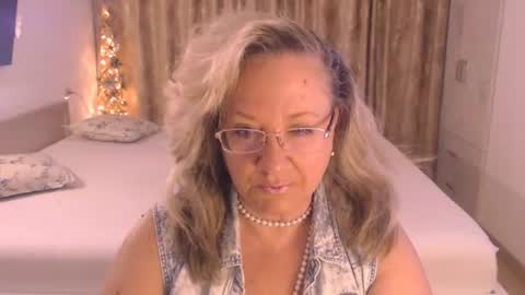Snapshot of adrena_ chatting on July 2, 2026, 2:00 am Cryna online show from July 2, 2026, 2:00 am